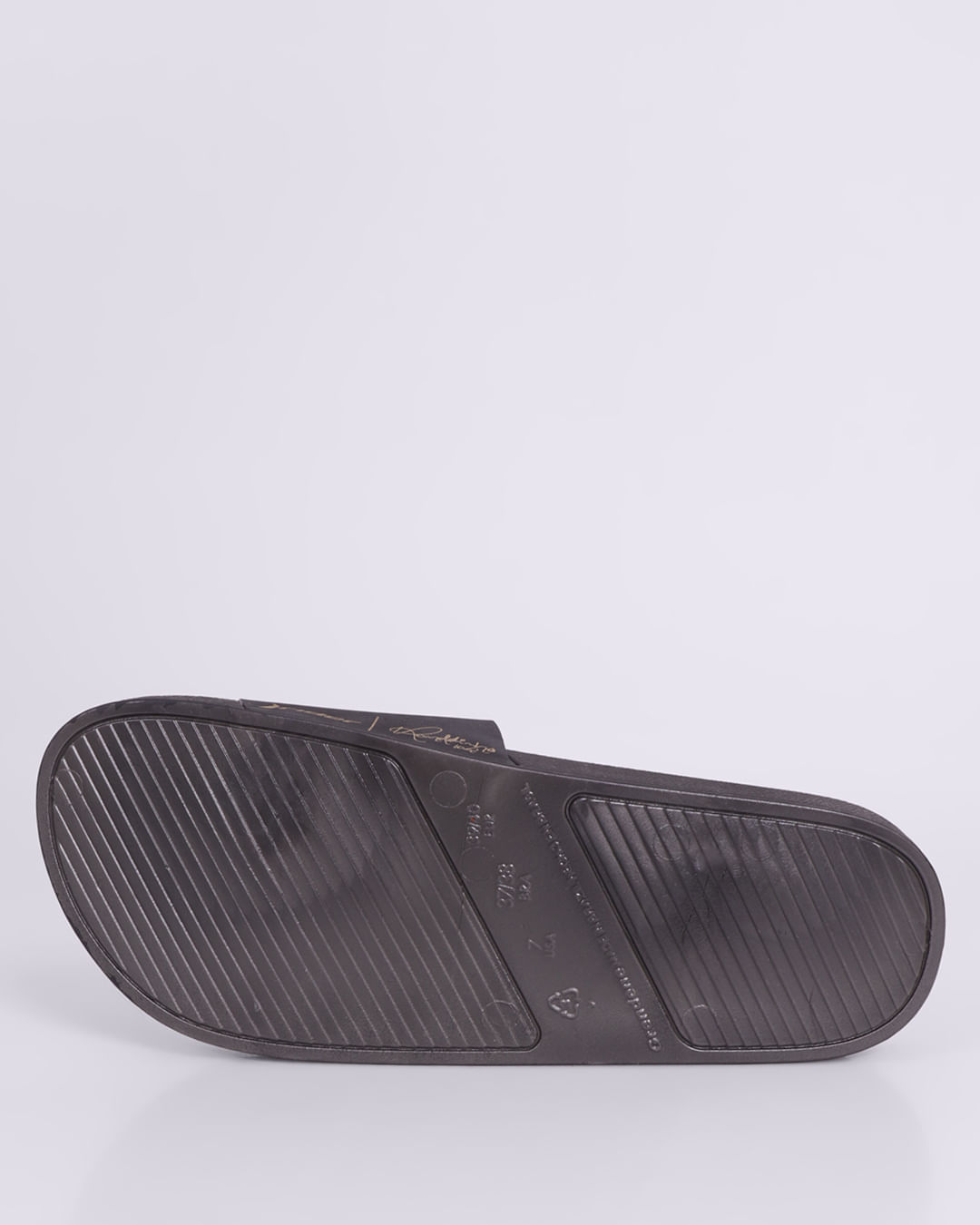 Chi-Masc-R10-Slide12562-Bt194-Ptdour---Preto