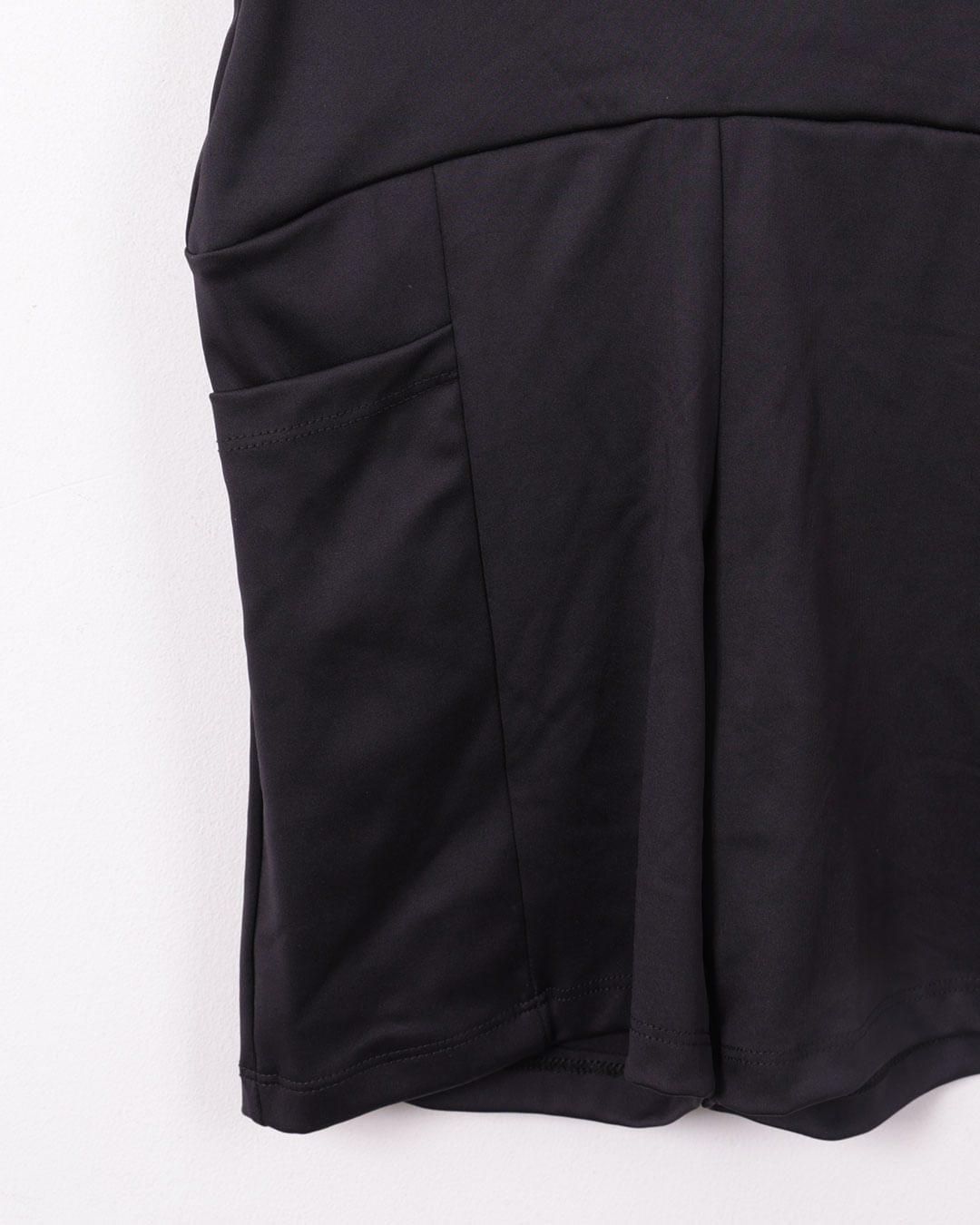 Bermuda-80070tt-Com--Bolso---Preto