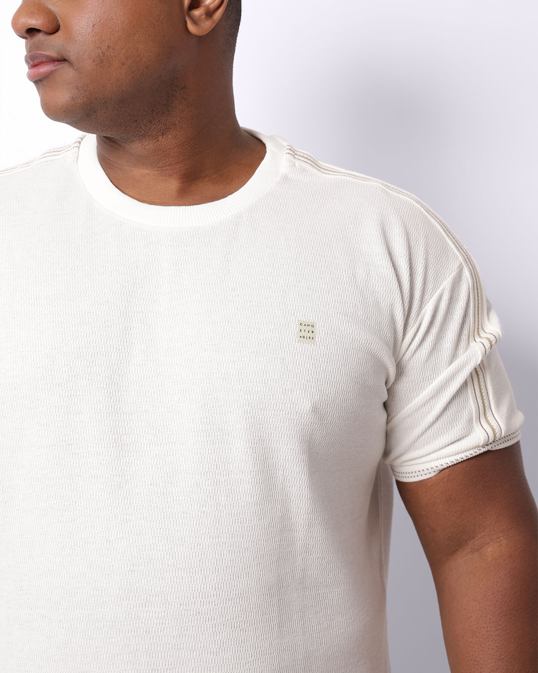Camiseta-51240599-Gangster-Off-Plus---Off-White