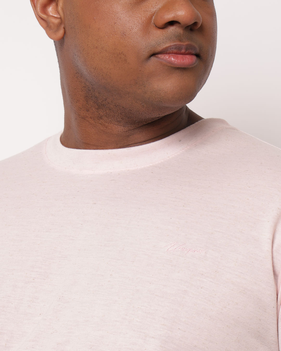 Camiseta-Linho-Bordado-Rosa-Plus---Rosa