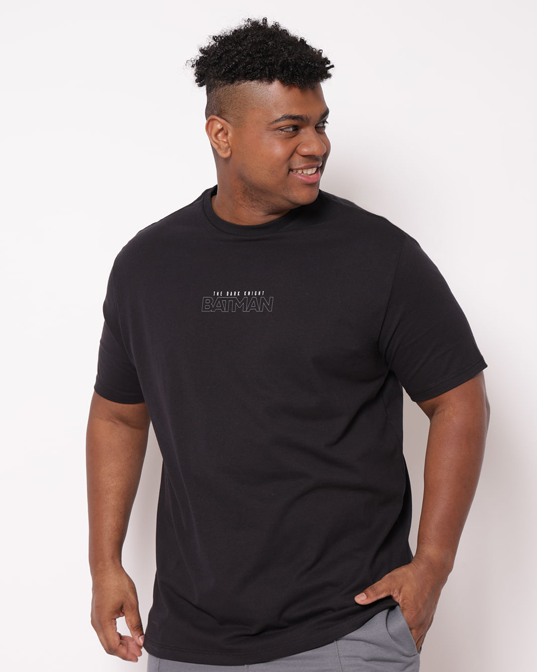Camiseta-0402720-Batman-Pto-Plus---Preto
