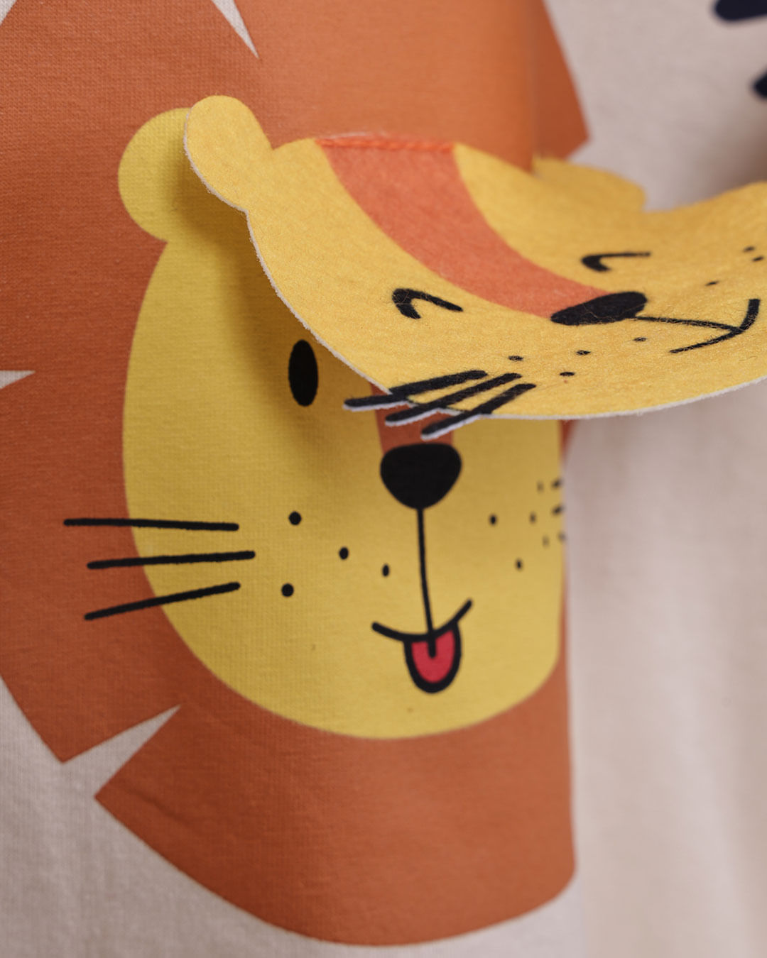 Camiseta-Ml-6275tt-Leao-Int-Masc-13---Bege