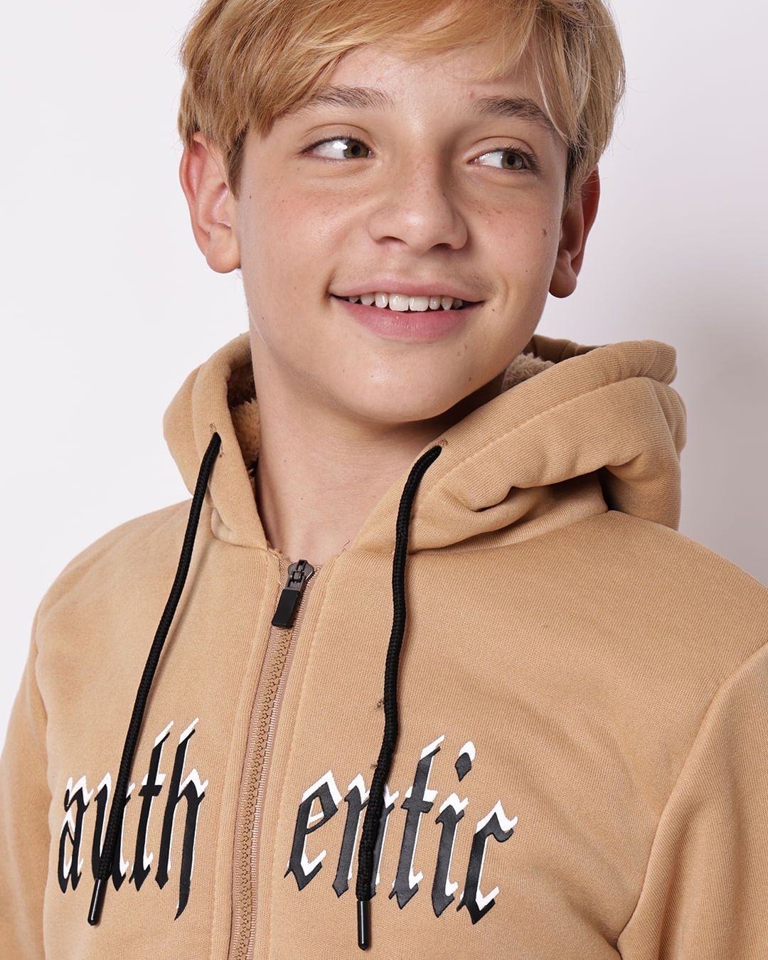 Conjunto-Cjjuvo–2408-Mol-Pelo-M1016---Bege