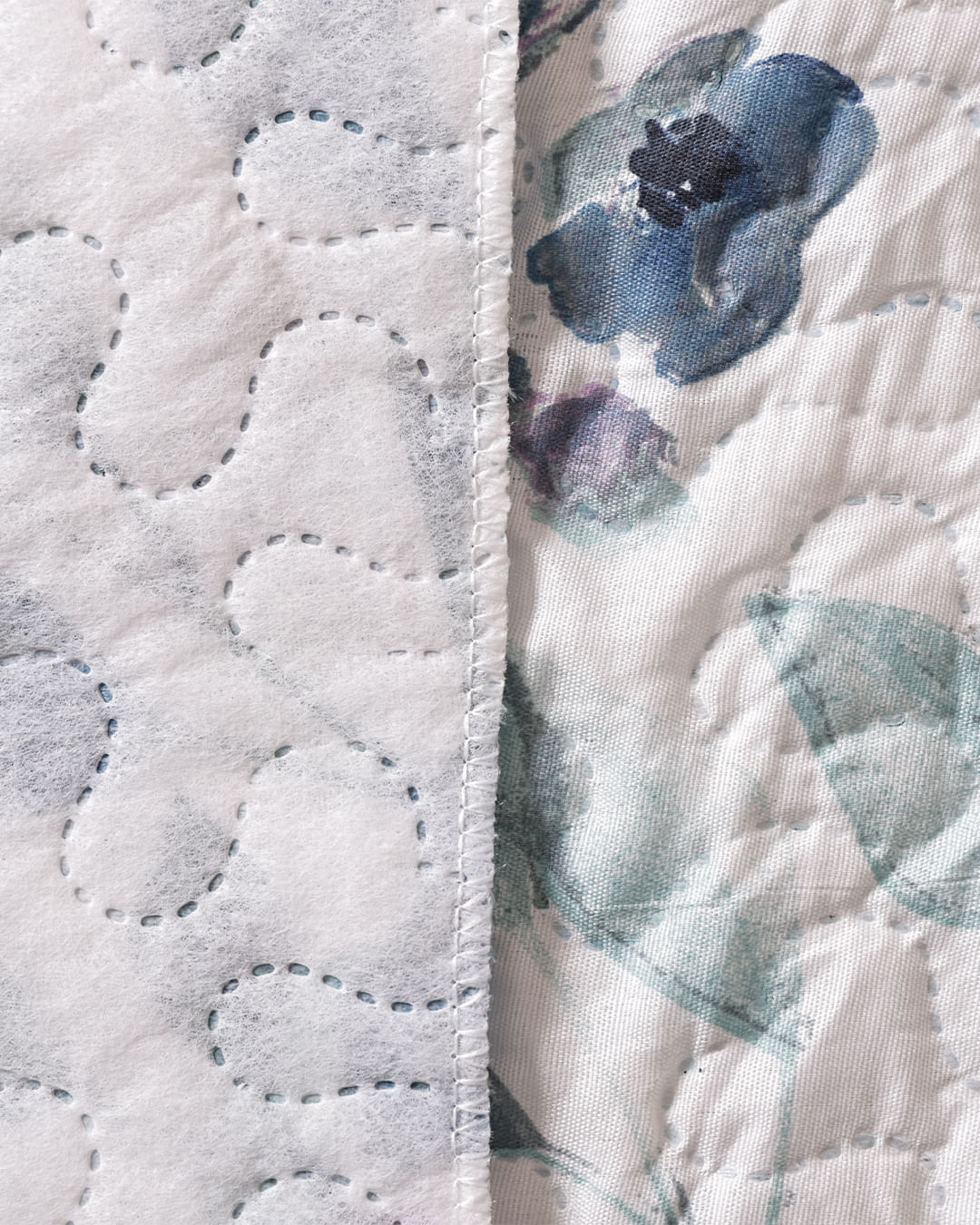 Colcha-Cs-Romantico--Inv26---Branco-Floral