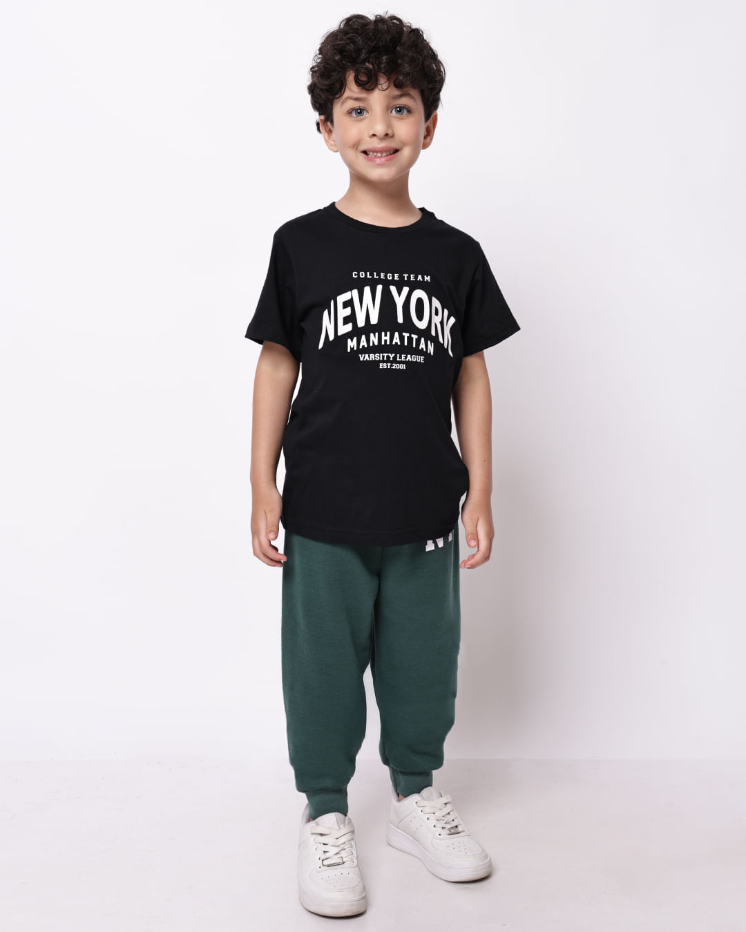Camiseta-40150-Mc-M-48-New-York-Preto---Preto
