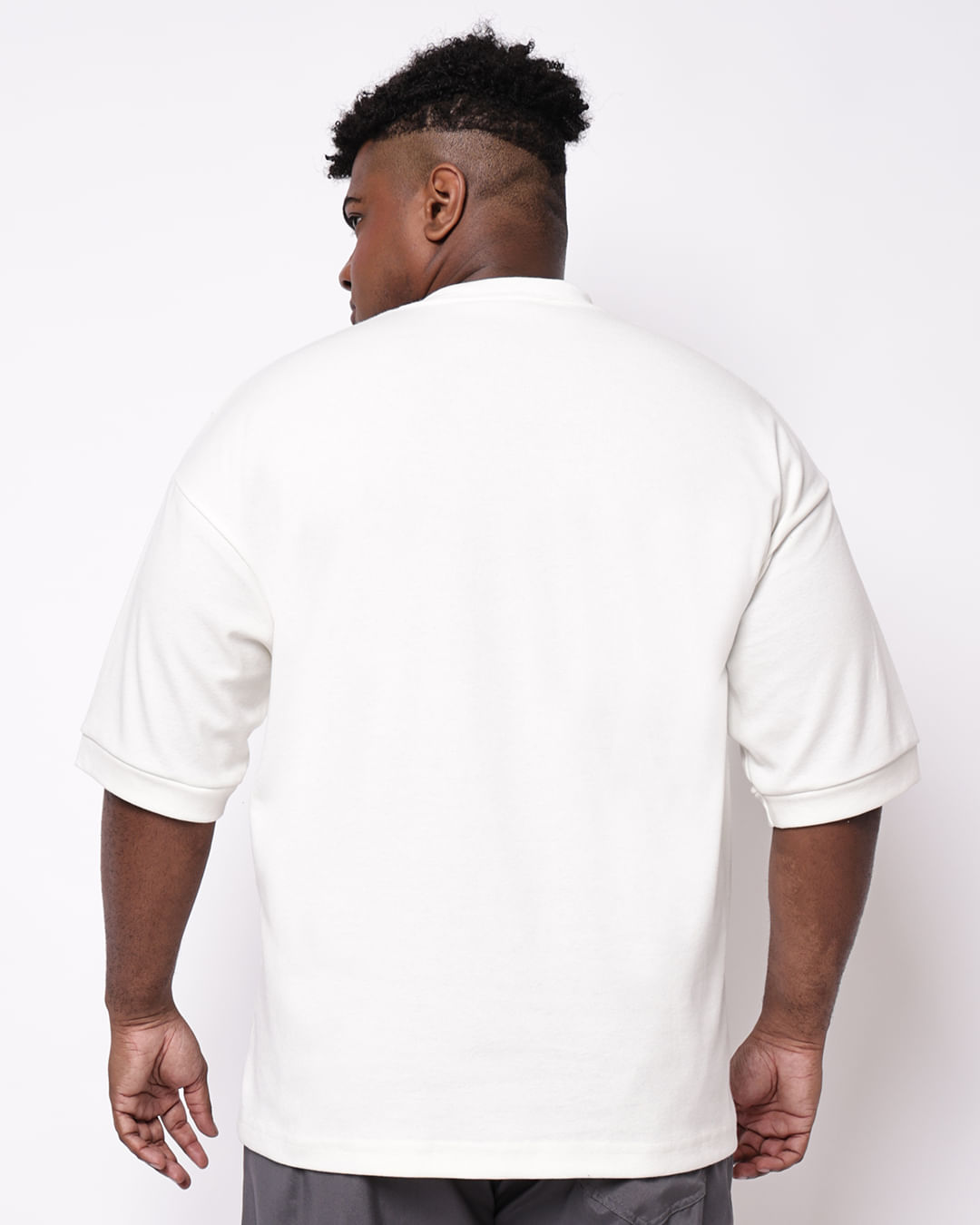Camiseta-E4742-Suede-Off-Plus---Off-White