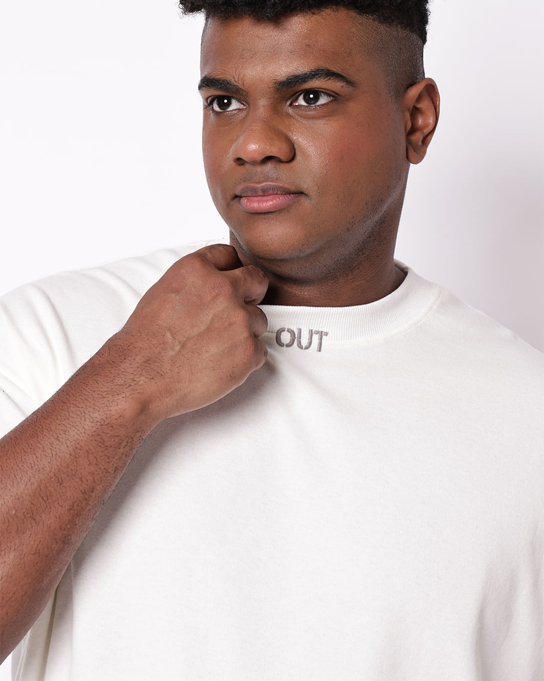 Camiseta-E4742-Suede-Off-Plus---Off-White