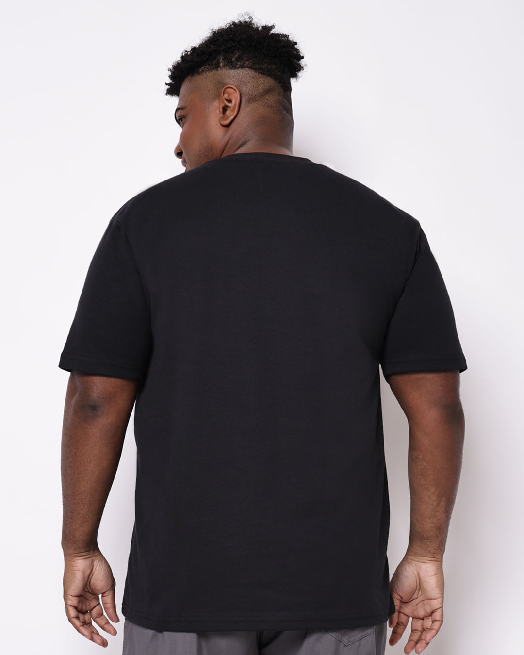 Camiseta-E4781-Malhao-Pto-Plus---Preto