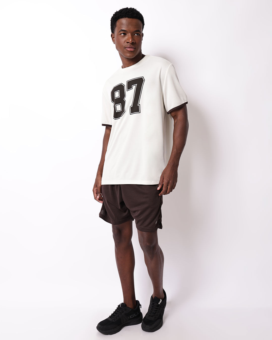 Cam-Offwhite-8251-Fut-Americano---Off-White
