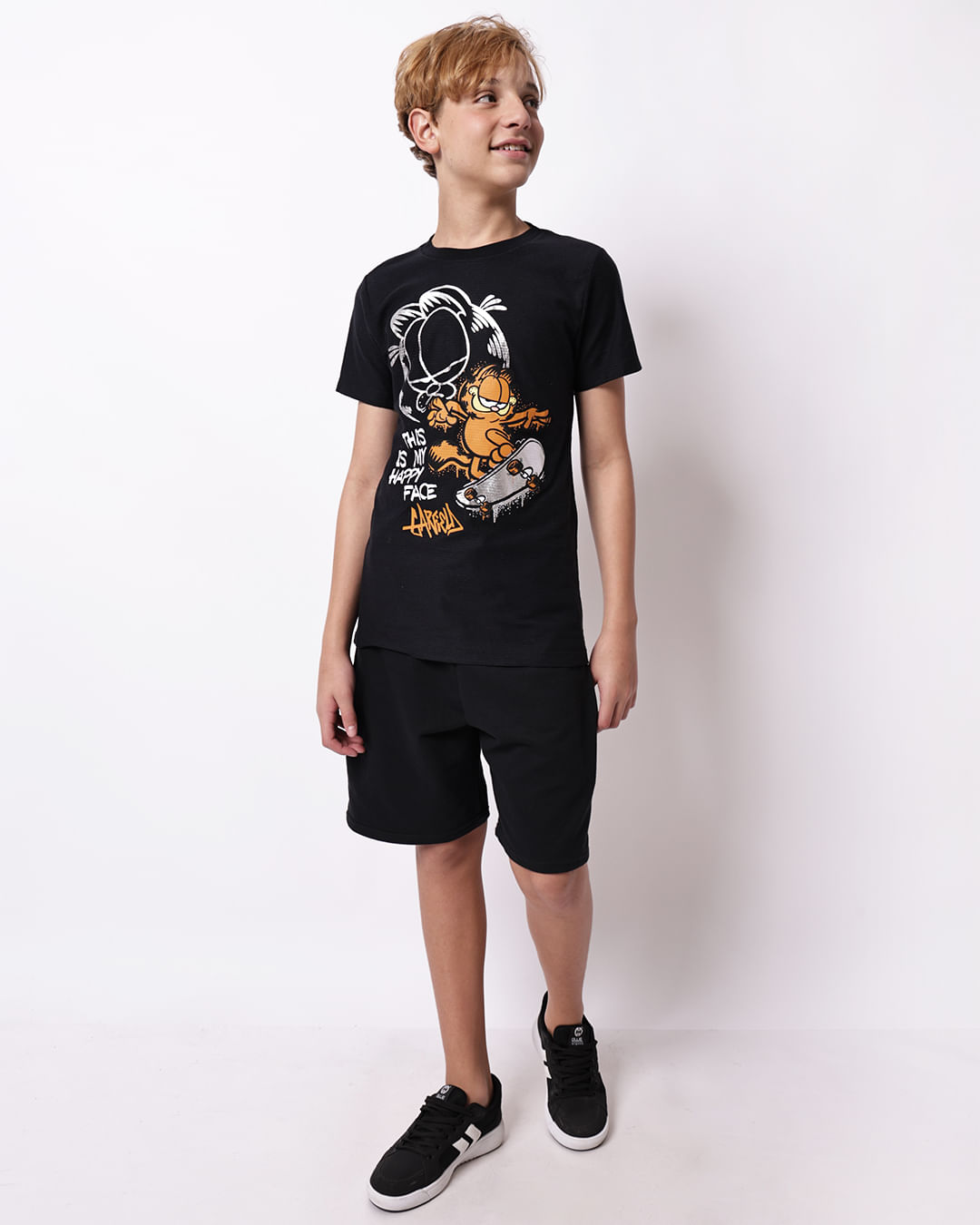 Camiseta-Fk4045-Mc-M-1016-Garfield---Preto
