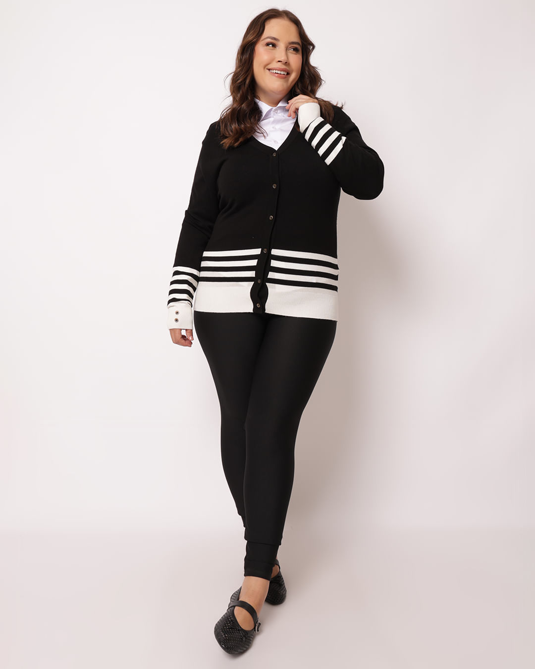 Cardigan-Trico-Listras-Dec-V---Preto