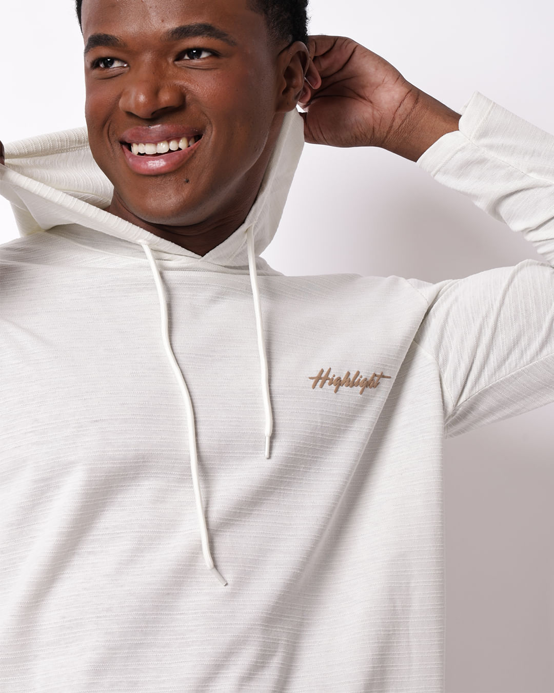 Camiseta-Soft-Ml-C-Capuz-4r312-Pgg---Off-White