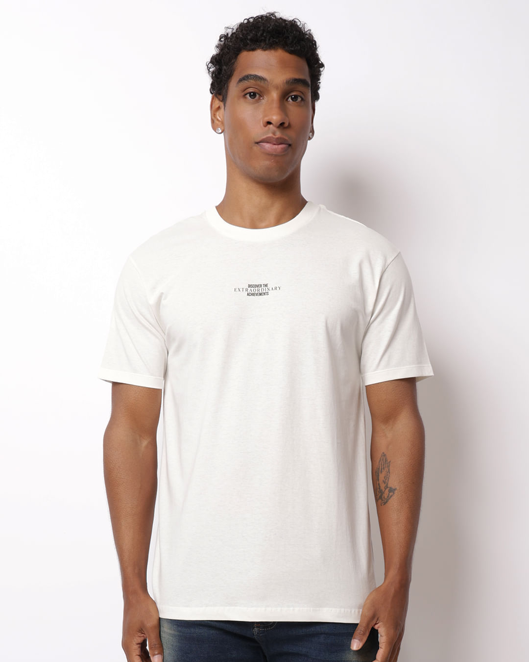 Camiseta-Urba-7320-Off-Embossing-Costas---Off-White