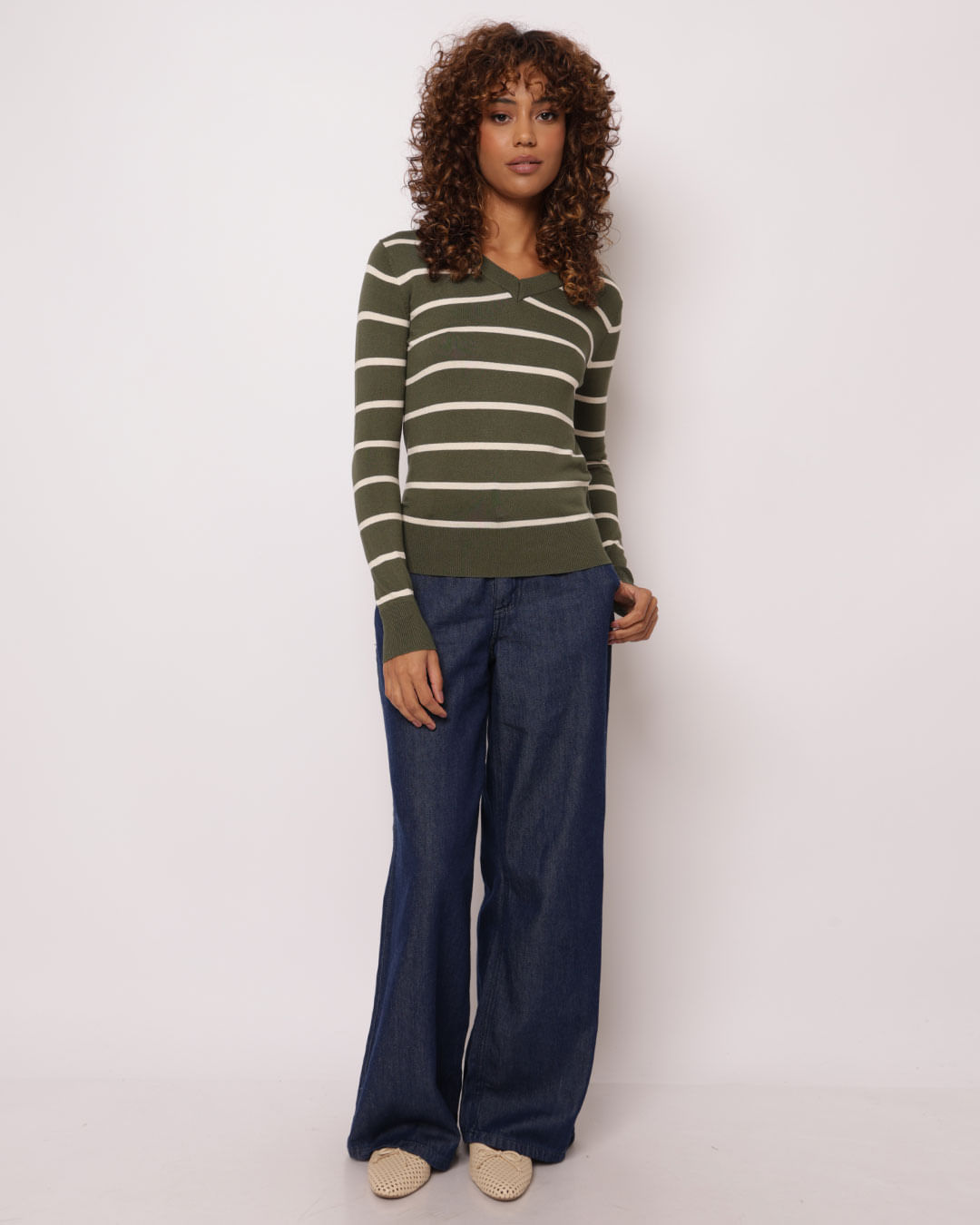 Sueter-Dec-V-Listr-Oliva-Suer01---Oliva