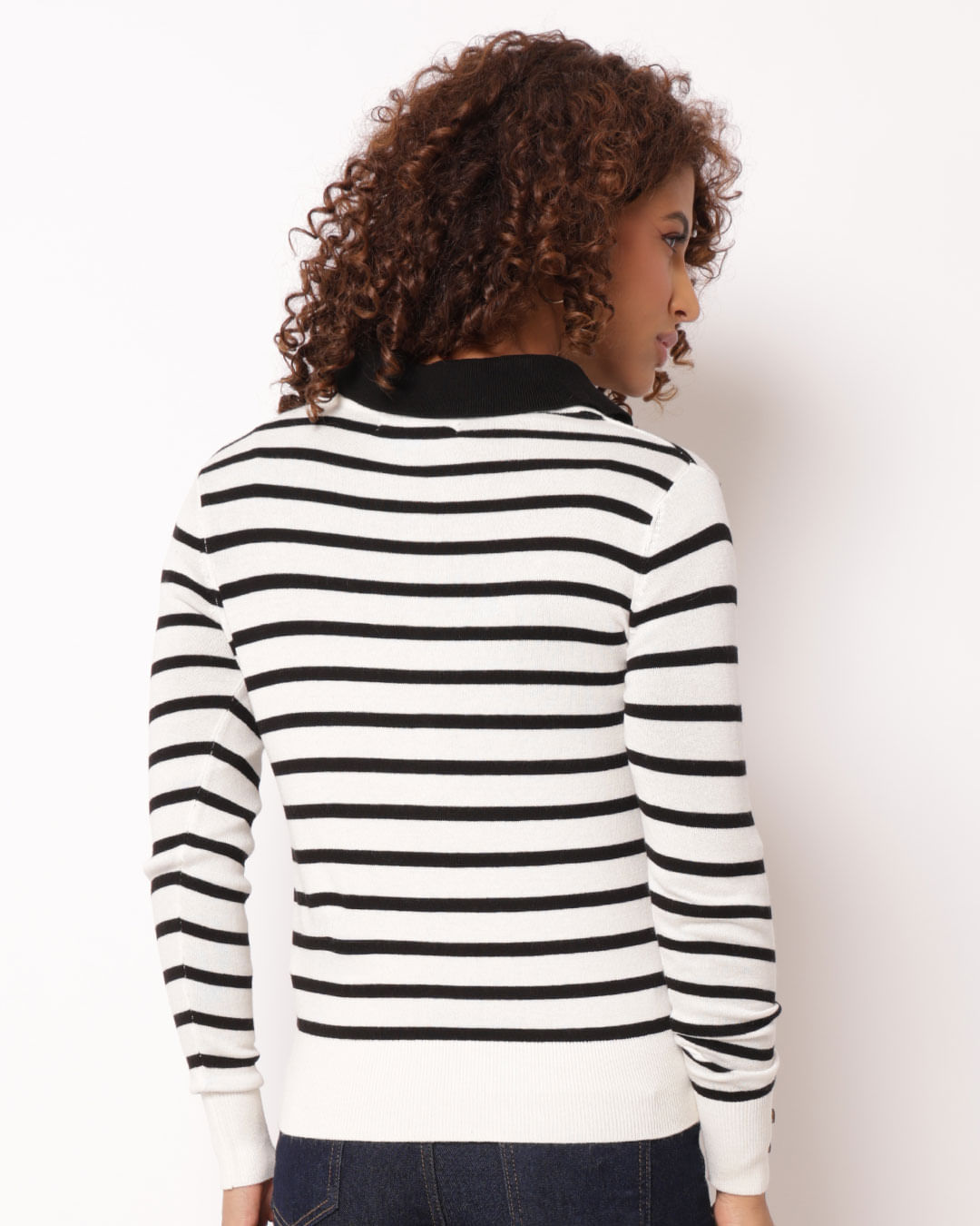 Cardigan-Listr-Fina-Off-Card1---Off-White