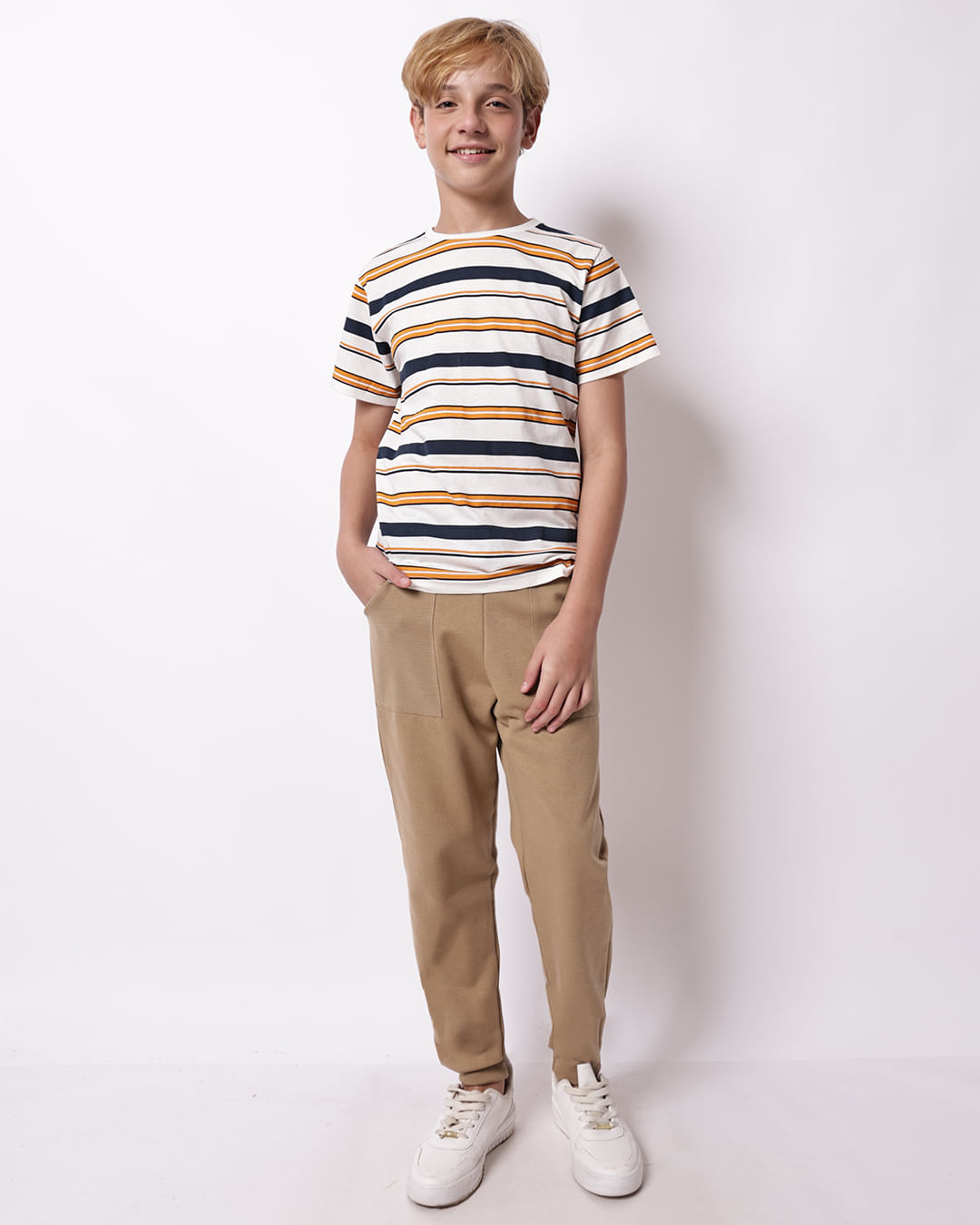 Camiseta-60113--Mc-M-1016-Listrada---Off-White