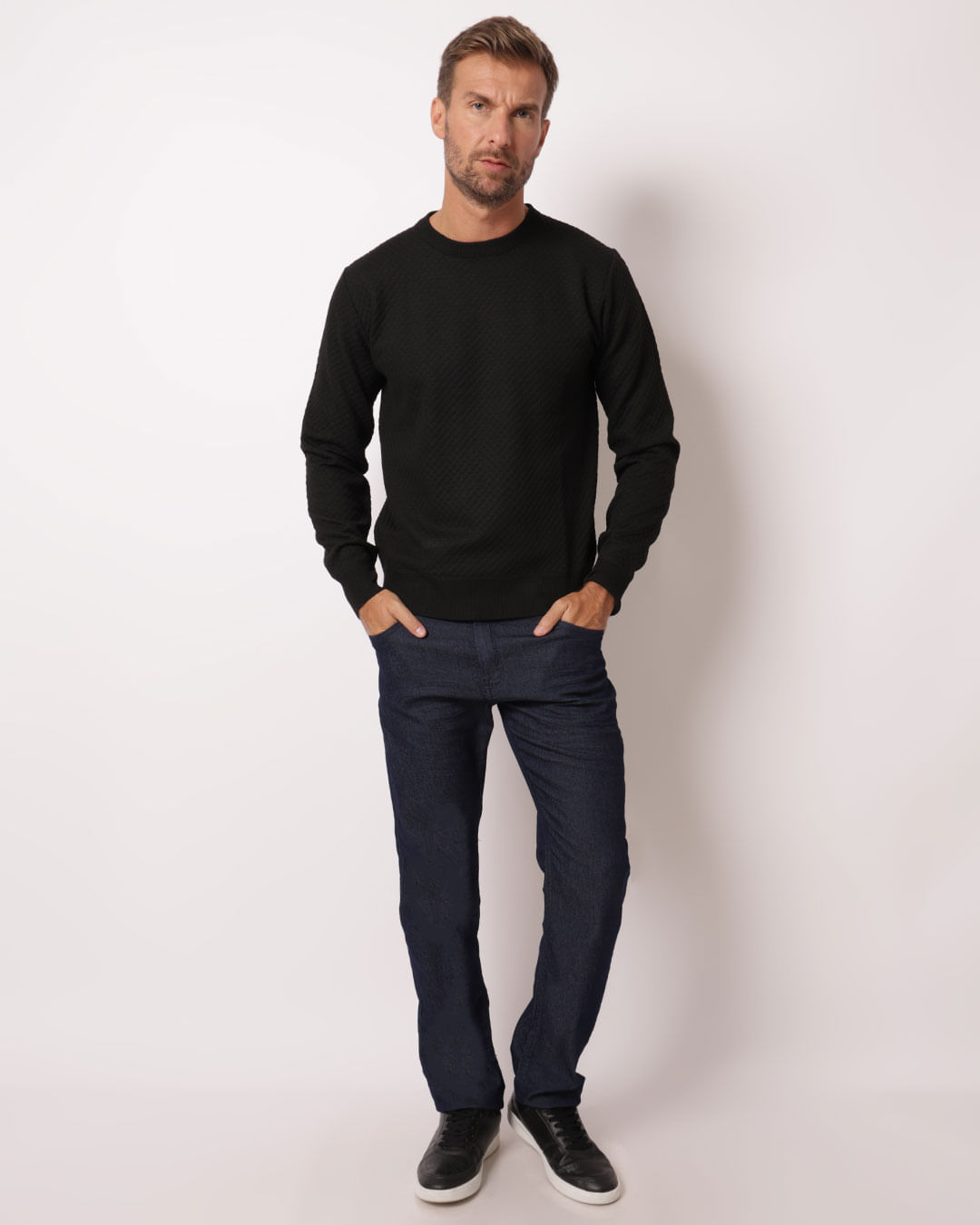 Sueter-Pinneaple-Preto---Preto