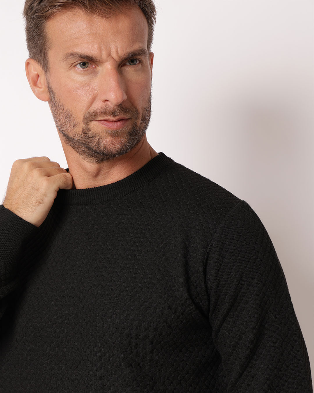 Sueter-Pinneaple-Preto---Preto