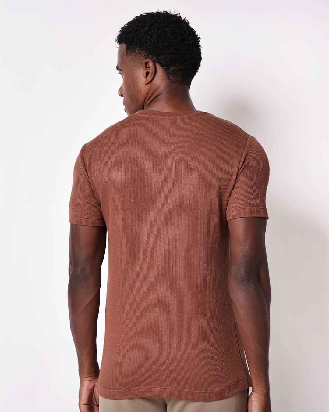 Camiseta--Urba-A1018-Bordado-Marrom-Pgg---Marrom