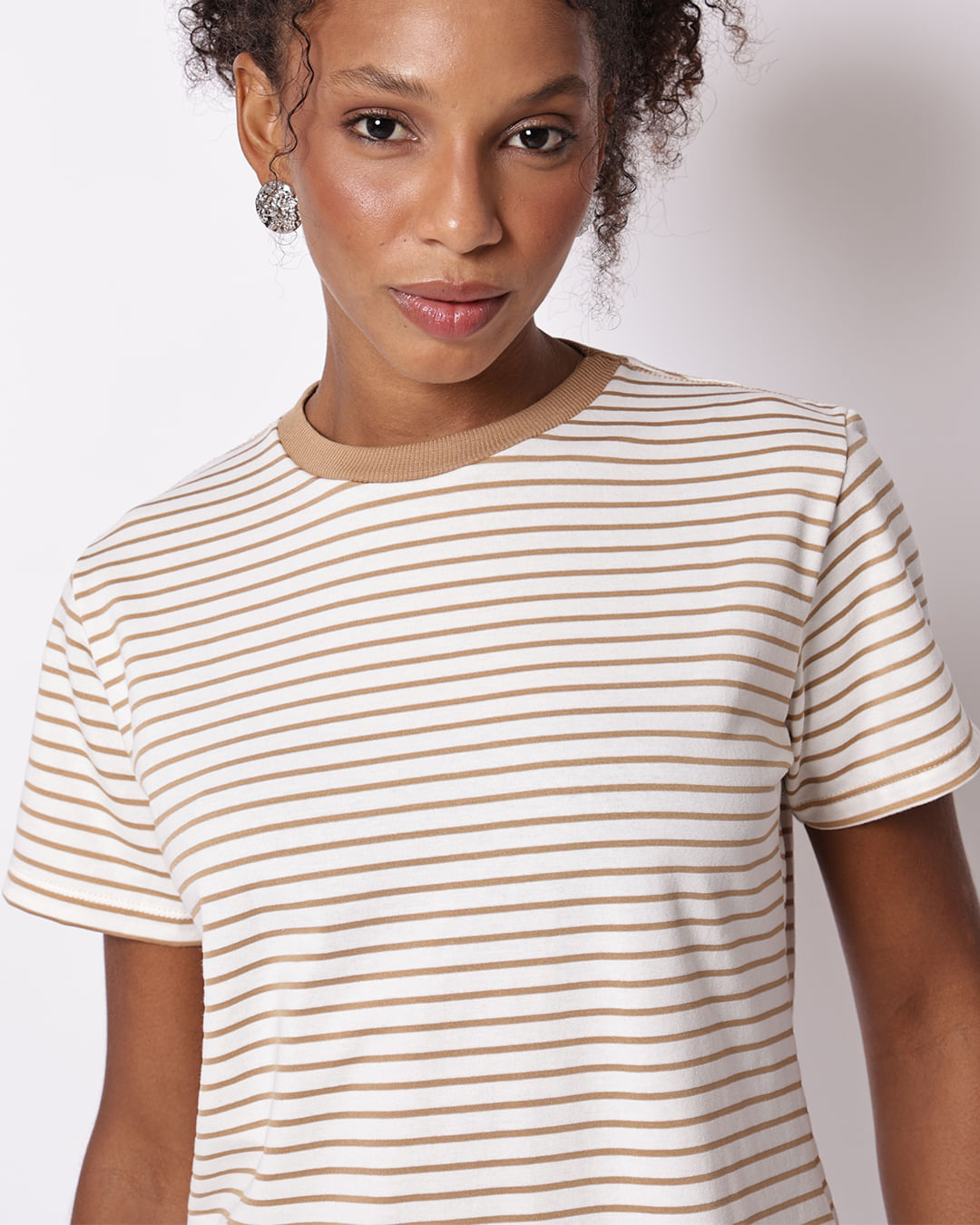 Blusa-26203-Listrada---Bege