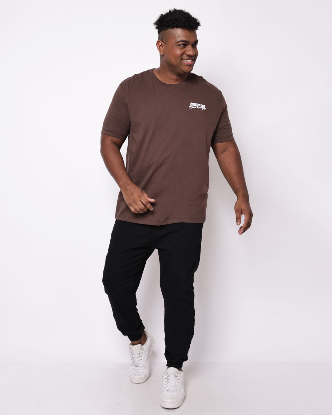 Camiseta-5591-Scooby-Marr-Plus---Marrom