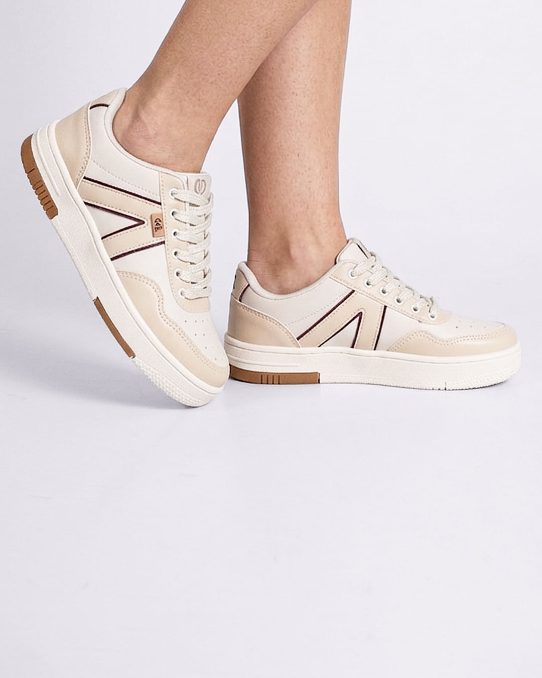 Ten-Fem-Capri2-F-458-Begemsala-3440---Bege
