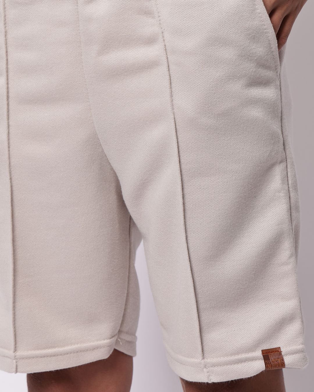 Bermuda-T41849-Mol-M-1016-Friso---Bege