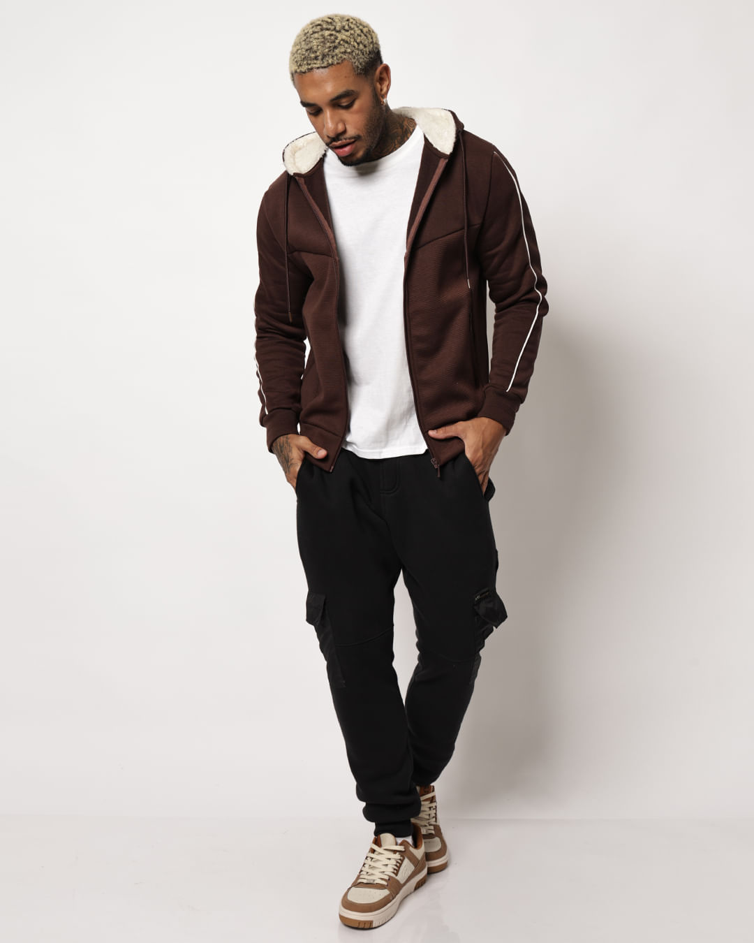 Moletom-Fashion-C-Texturizado-76762-Mro---Marrom