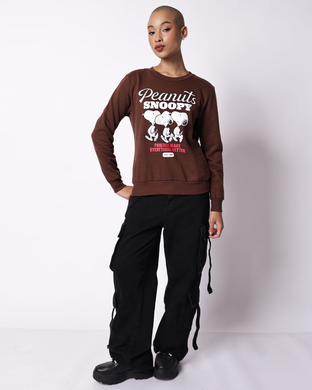 Moletom-Tral1226-Snoopy--Pg-P04---Marrom