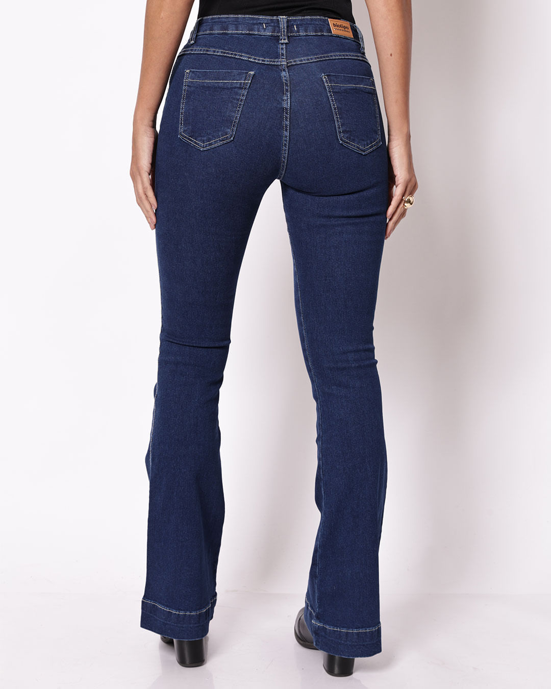 Calca-Jeans-Flare-31894-Bolso-Faca---Jeans-Blue
