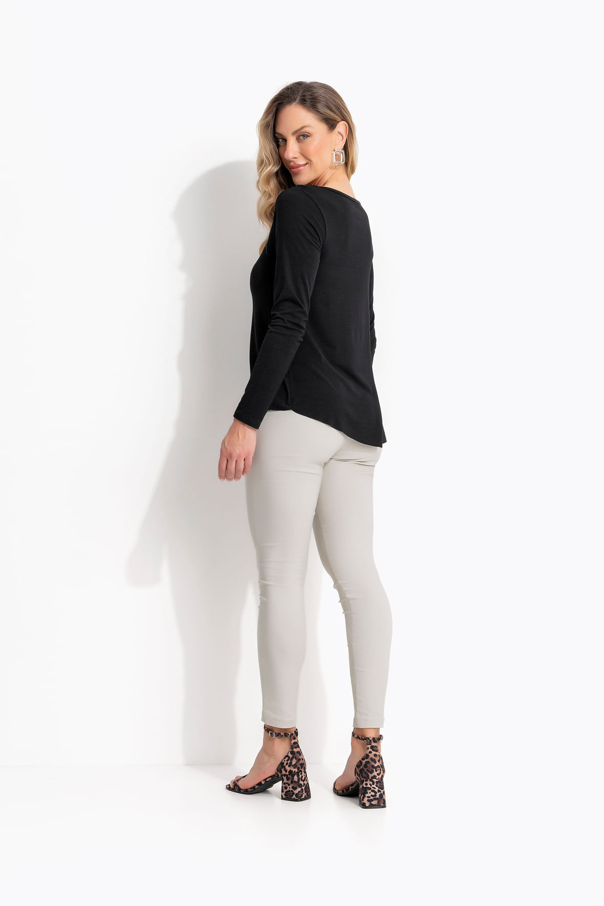 Blusa-Posthaus-140018-Preto---Preto