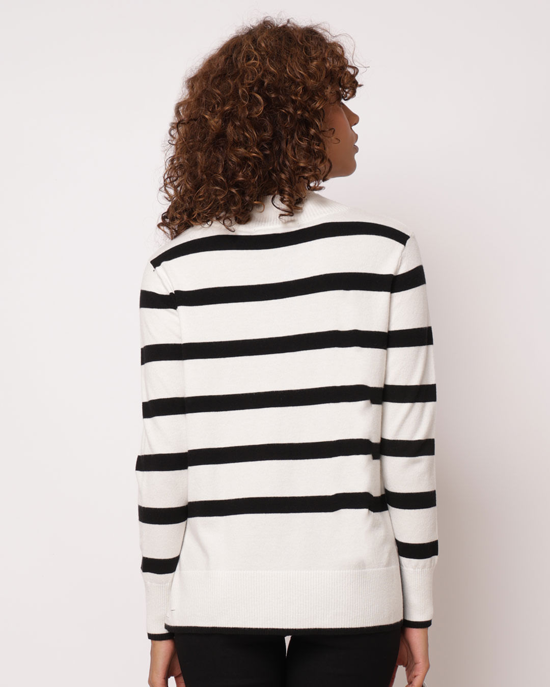 Tricot-Listrado-Bco-Sa24dev-28---Branco