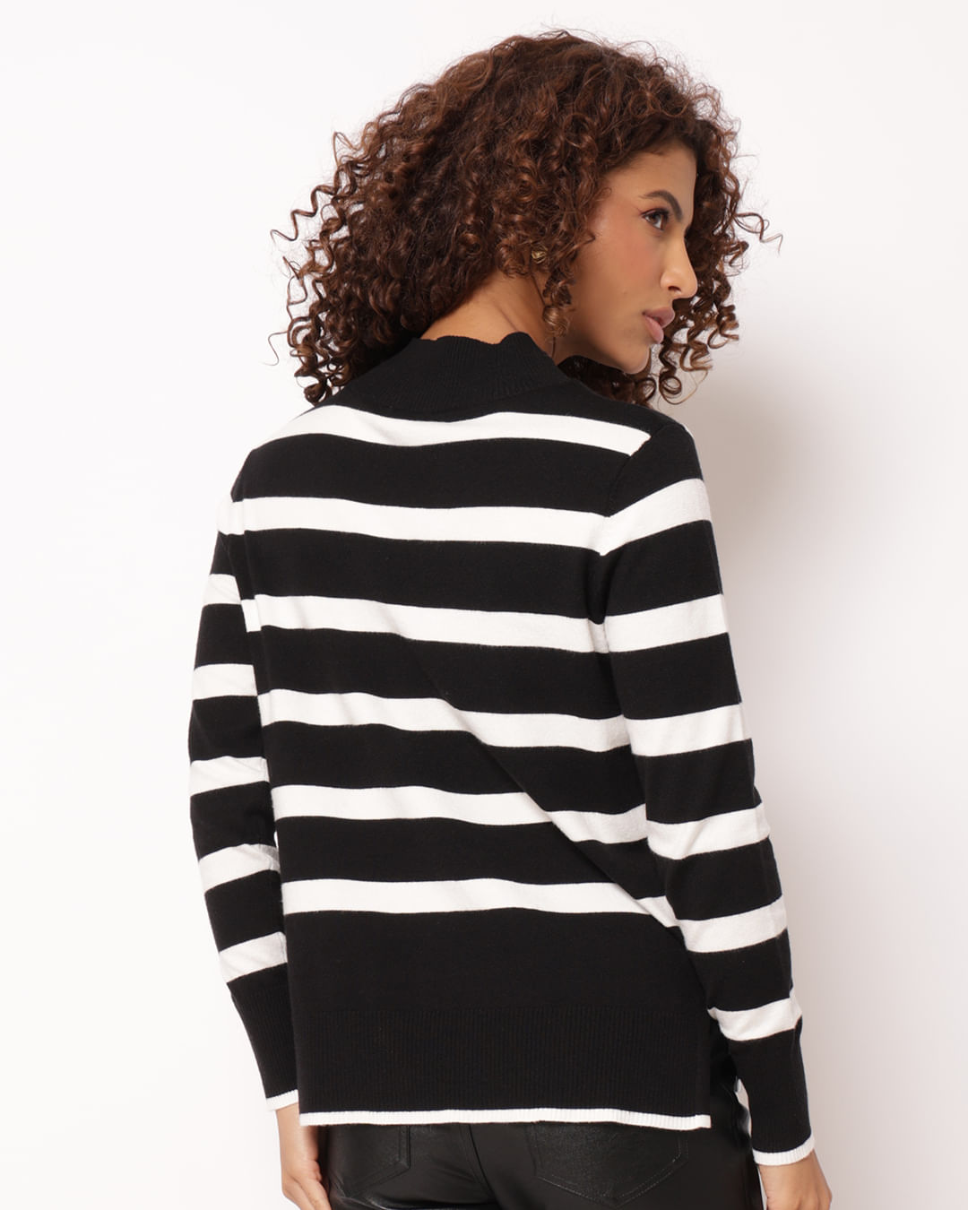 Tricot-Listrado-Pto-Sa24dev-28---Preto