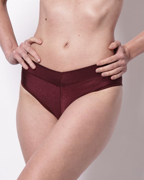 Calcinha Biquíni Feminina Cavada DeMillus Vinho G