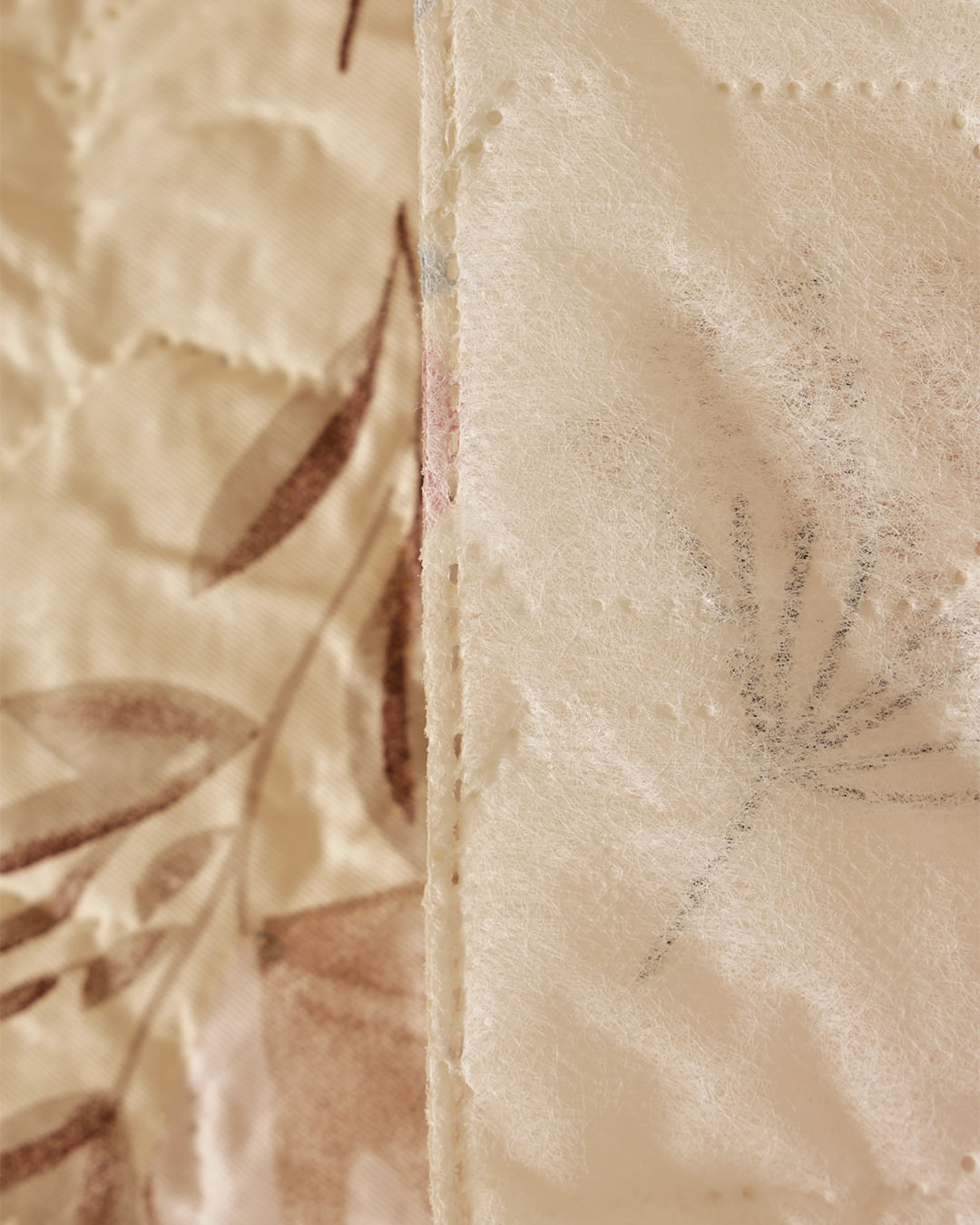 Colcha-Cs--Floral-Delicate-Microf---Bege