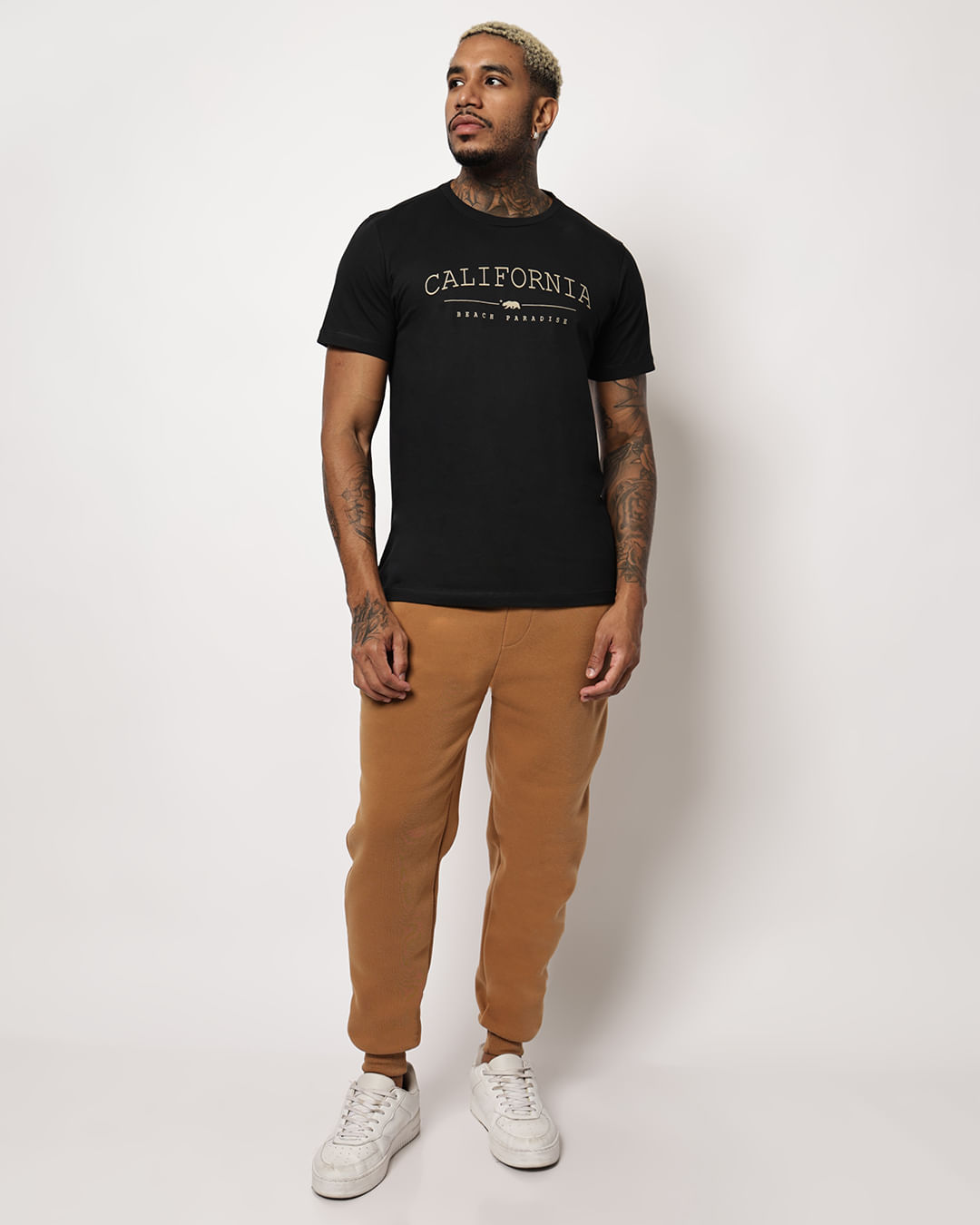 Cam-M-Preto-9002306---Preto