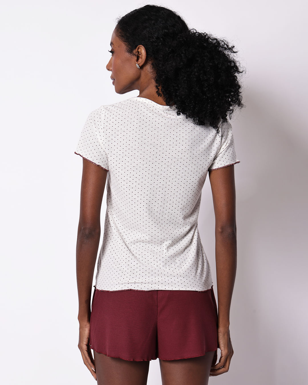 Short-Doll-Mc-Ribana-Poa-Sh-Liso-Vinho-1---Vinho
