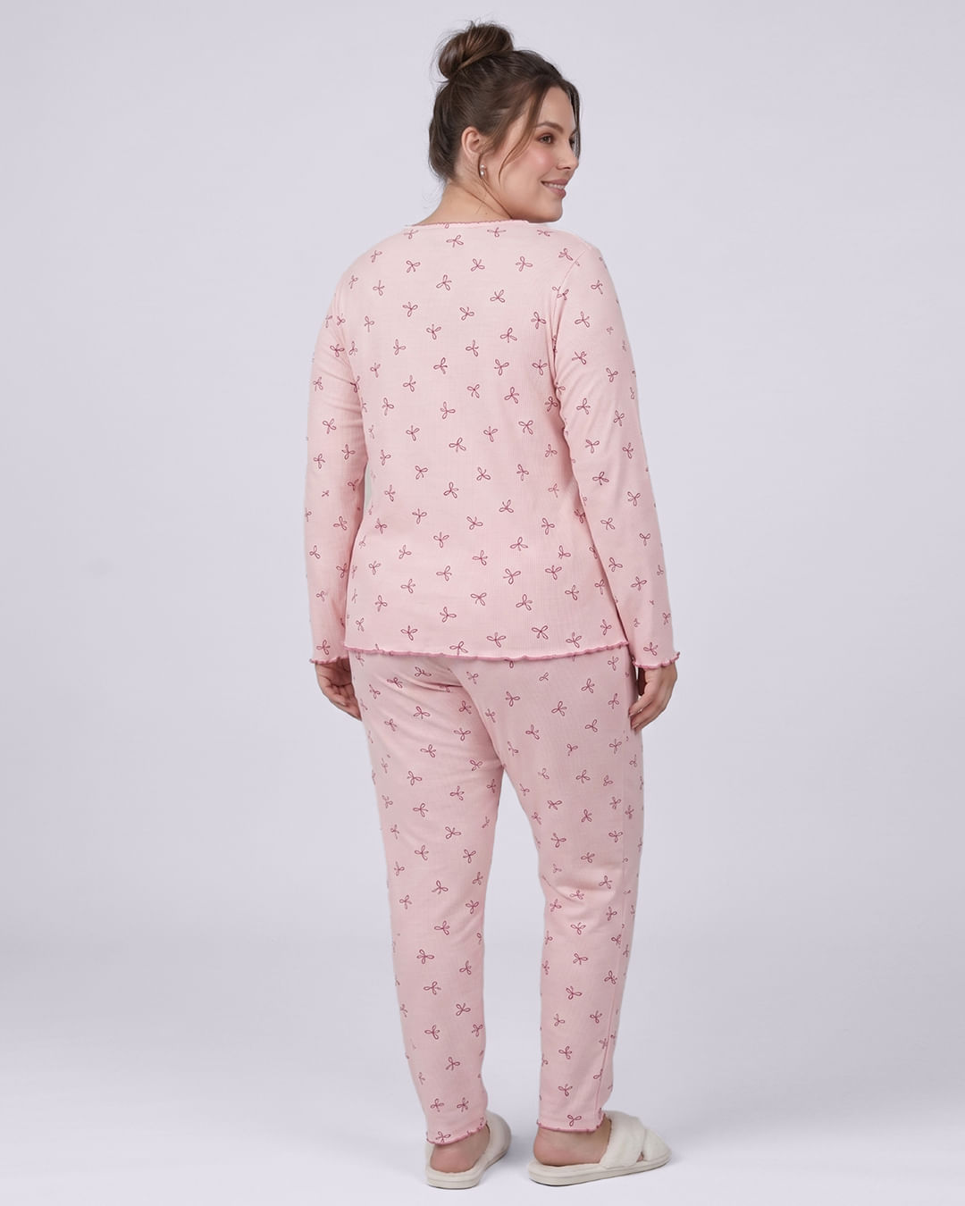 Pij-Longo-Tg-Ribana-Lacos-1200---Rosa