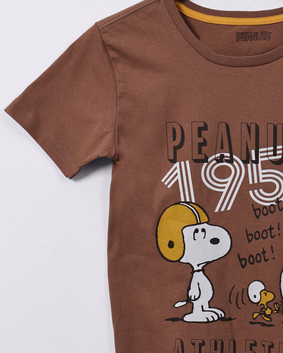 Camiseta-Torjuvo107-Mc-M-1016-Snoopy-1---Marrom