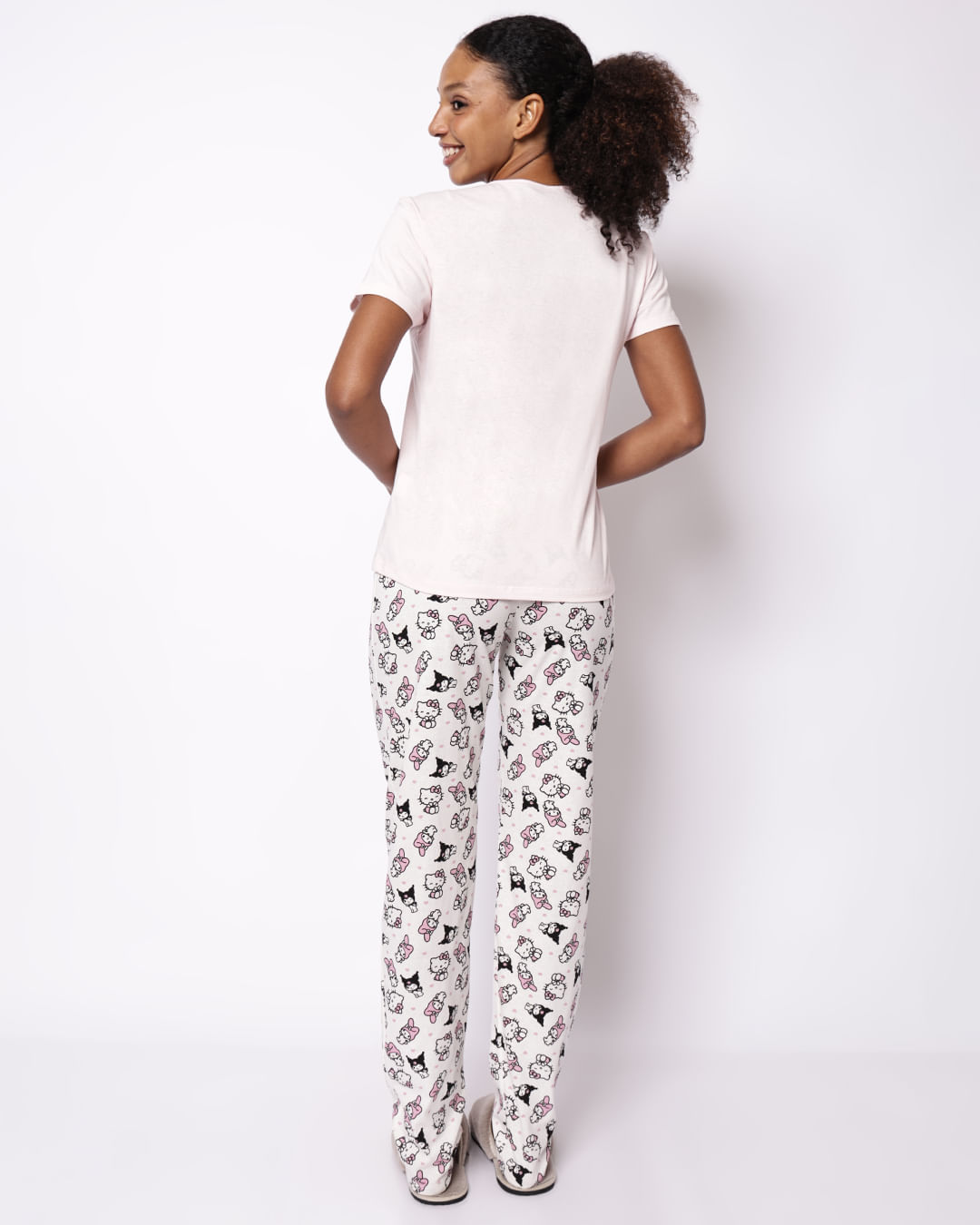 Pij-Mc-Hello-Kitty-Cc-Est-Rosa-4371---Rosa