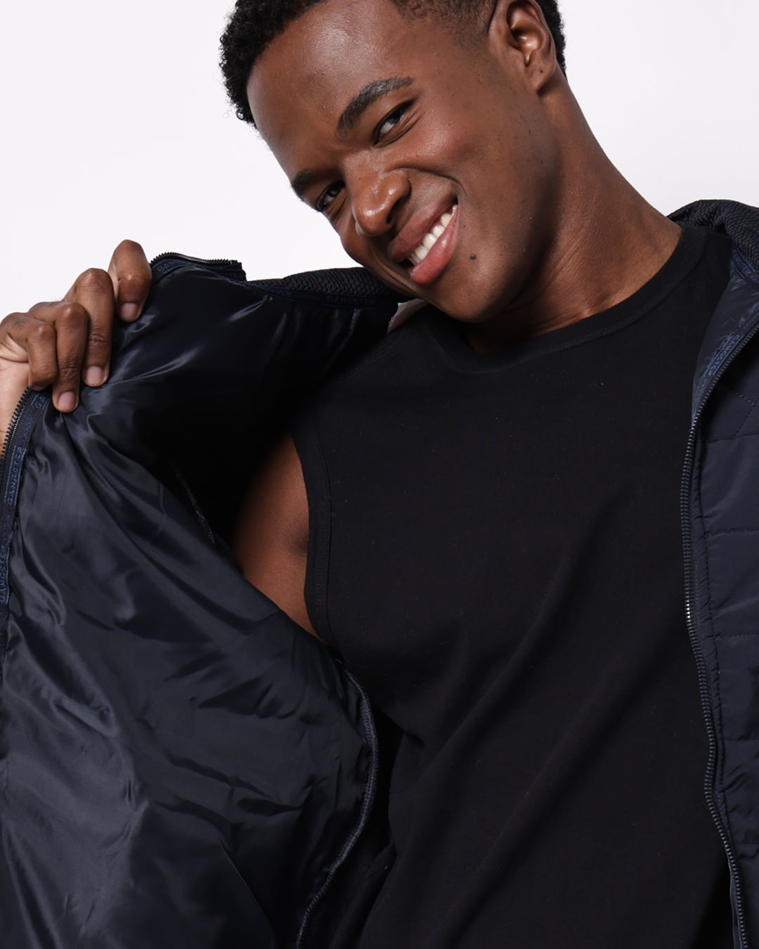 Jaq-Moletom-Nylon-Gang-16100253---Marinho