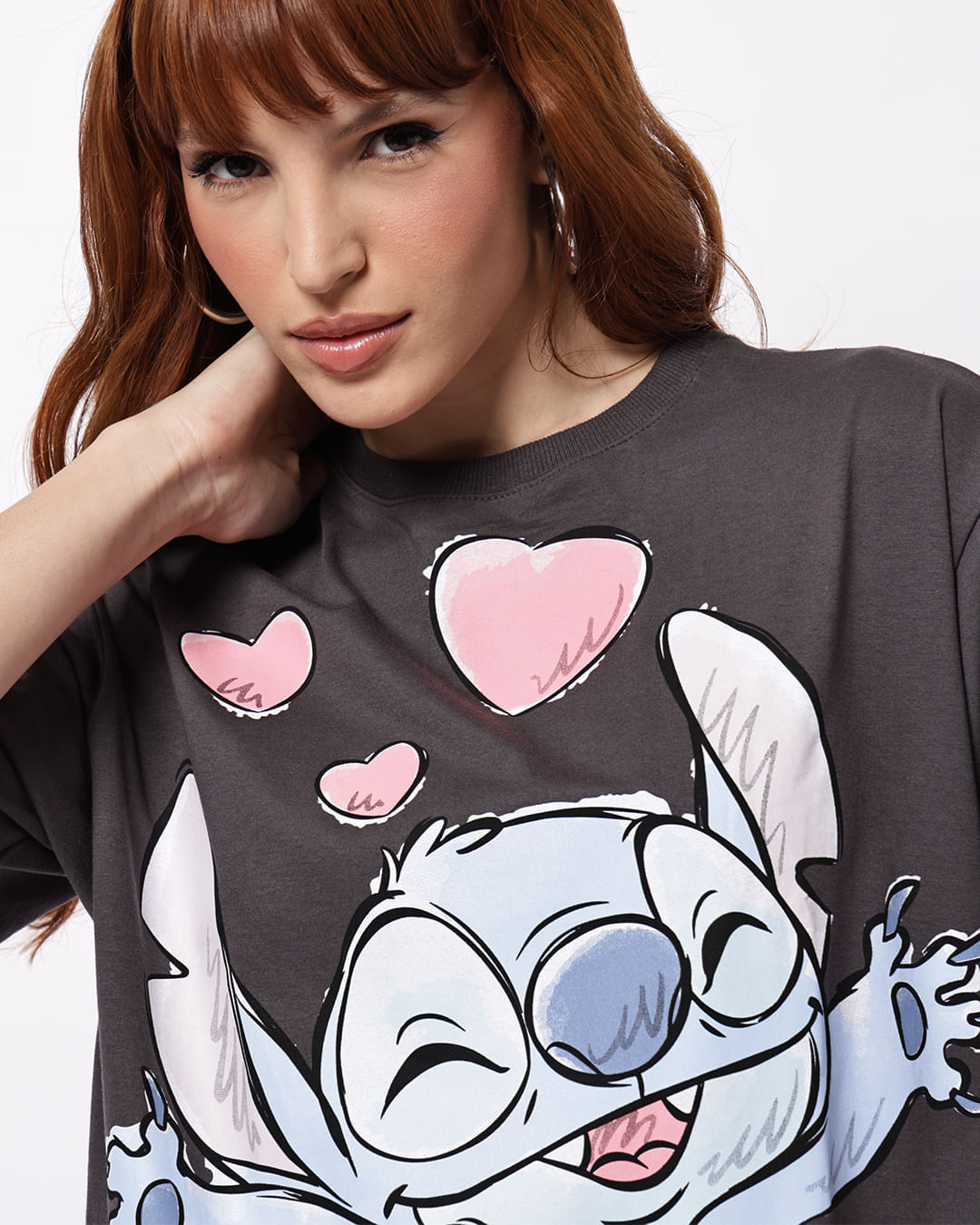 Camiseta-Mc-Over-Stitch-Coracoes-T1093---Cinza