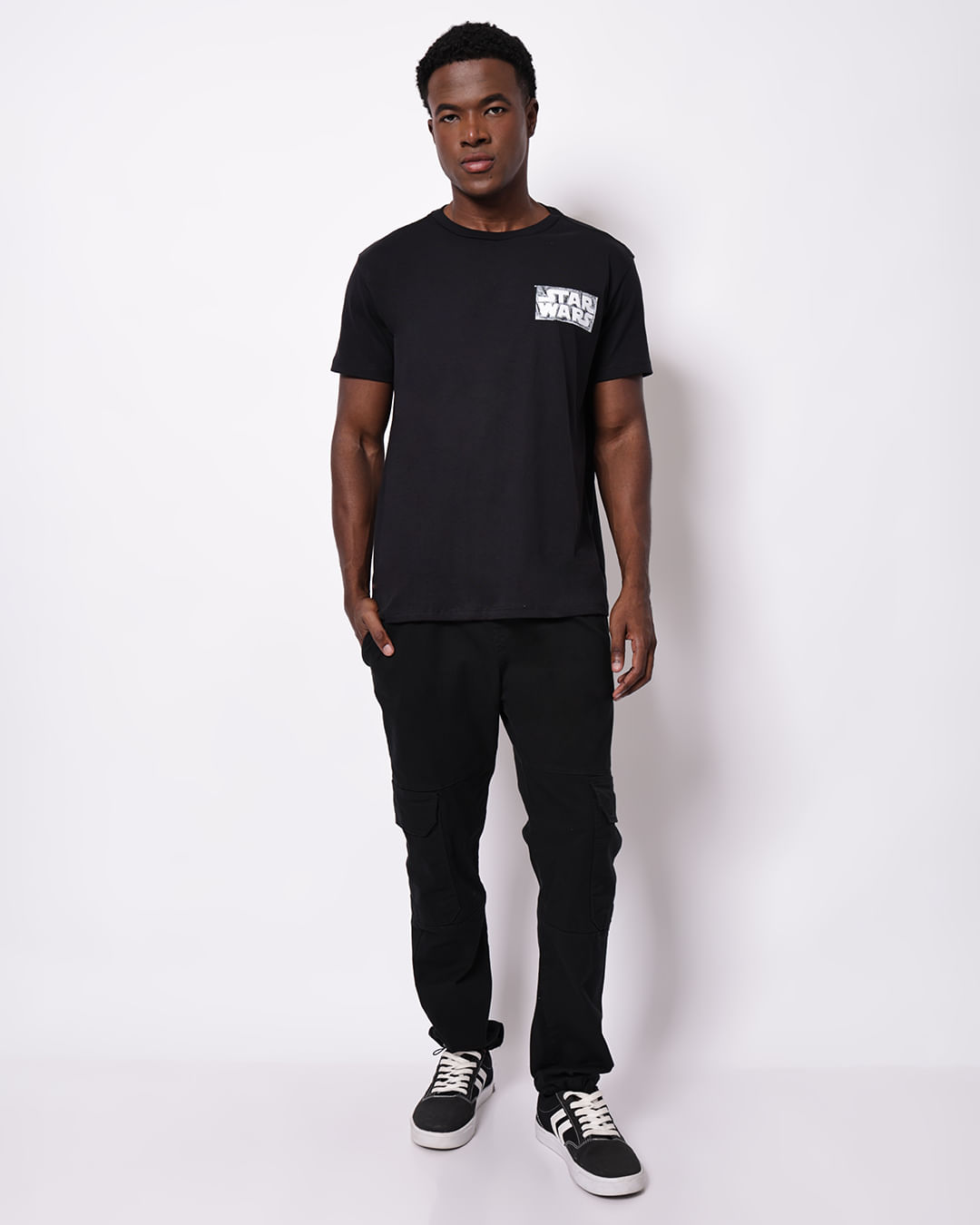 Camiseta-Over-Star-Wars-0403244-Preto---Preto