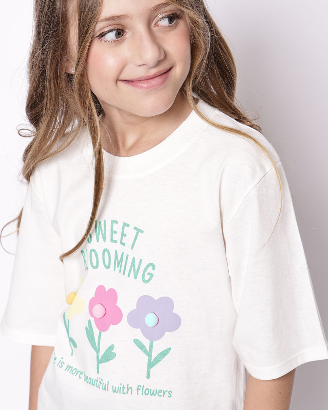 Blusa-111352t-Mc-Over-Flor-F410---Off-White