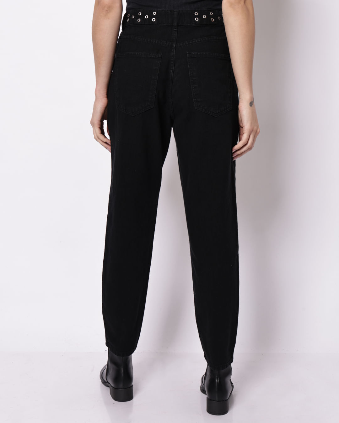 Calca-Mom-Blk-Ilhos-Cos-6715441---Jeans-Black