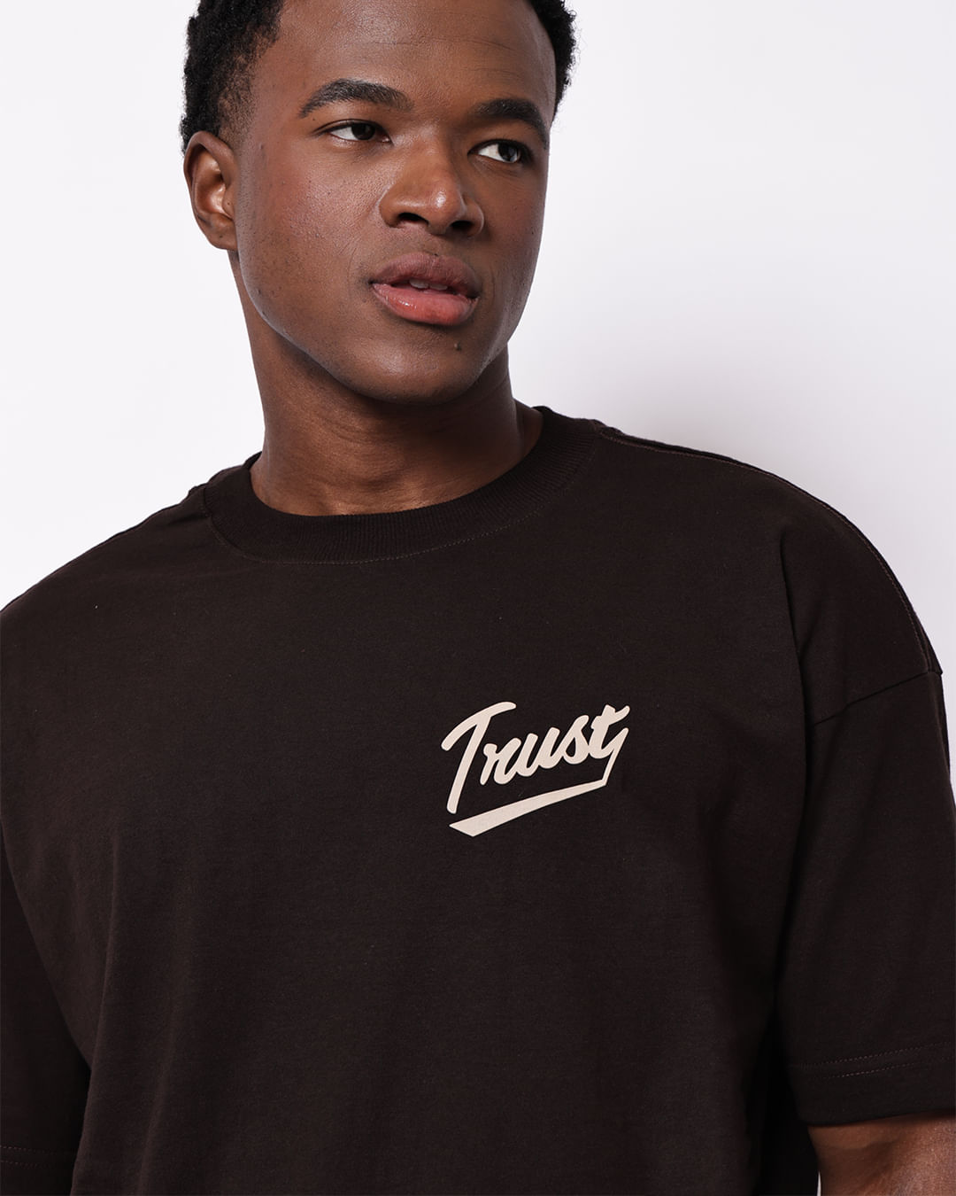 Camiseta-Urba-Est-Costa-E4864-Pgg---Marrom