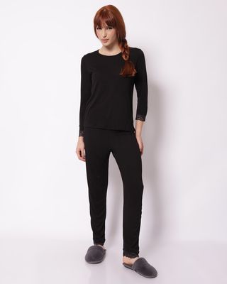 Pij-Longo-Canelado-Renda-Mga-Preto-1024---Preto