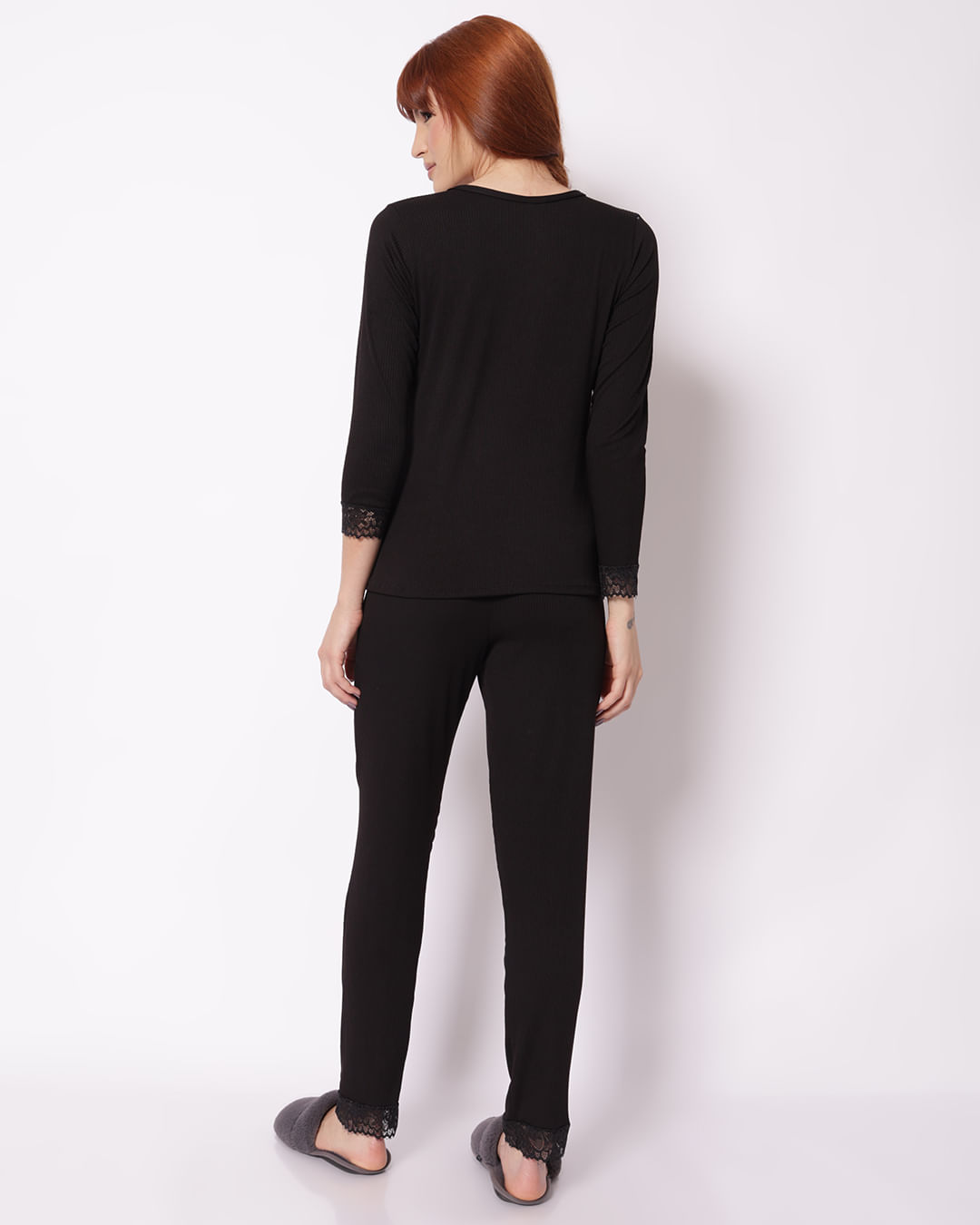 Pij-Longo-Canelado-Renda-Mga-Preto-1024---Preto