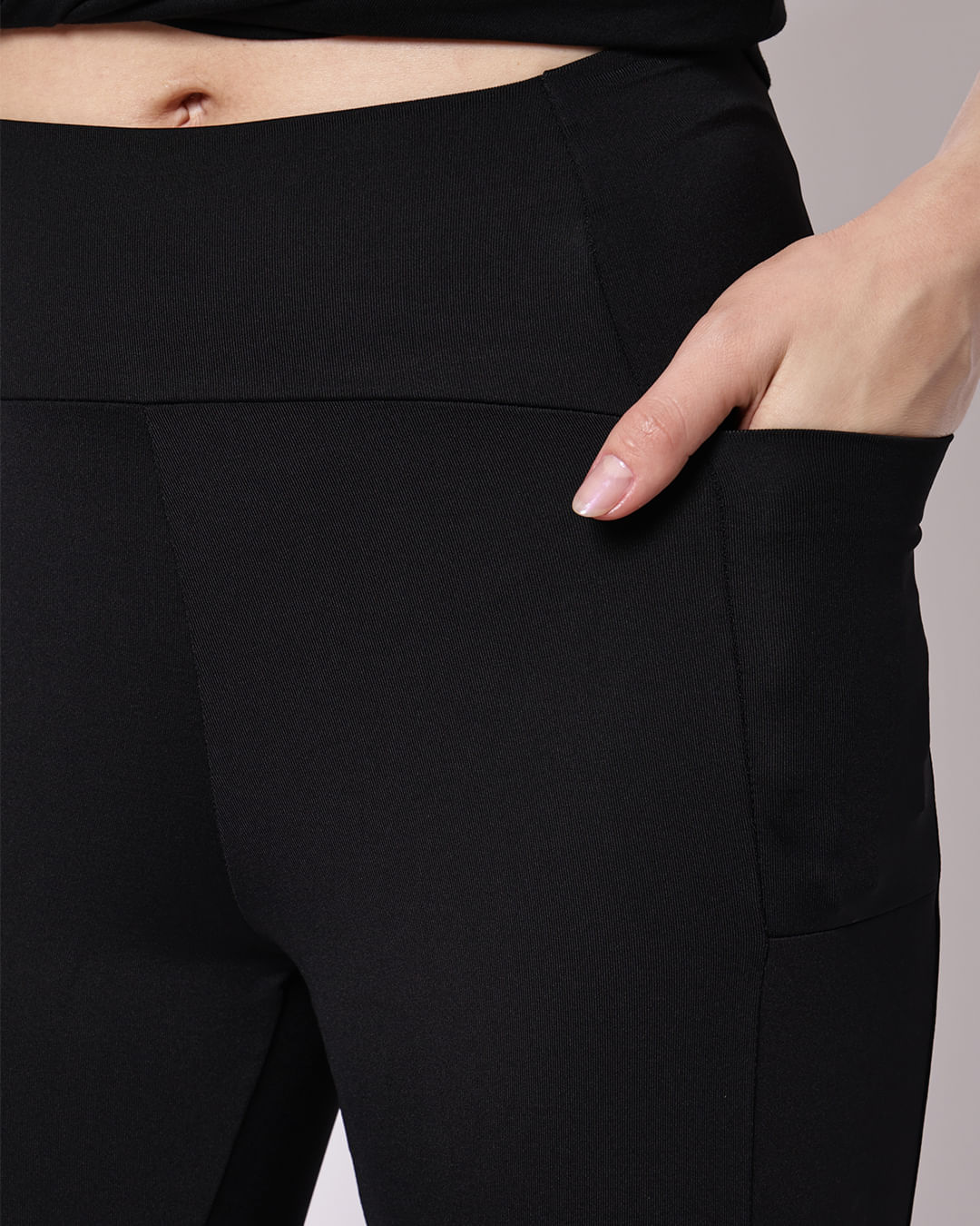 Legging-15158-Poliamida-Com-Bolso---Preto