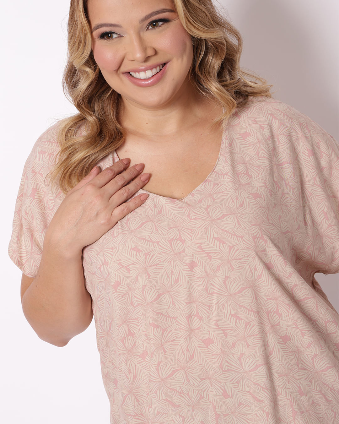 Blusa-230346cx-24ta--Manga-Morcego---Bege